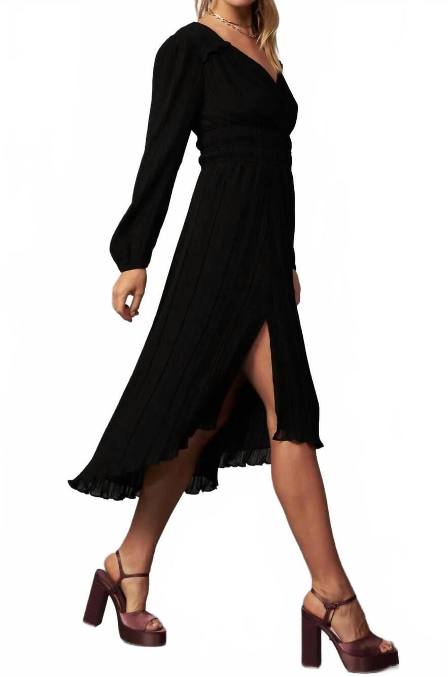 NEW CURRENT AIR pleated midi dress in black